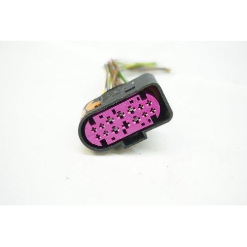 2011-2015 Audi TT Xenon Headlight Pig Tail Plug 1J0973737