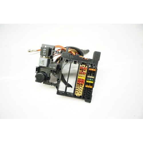 2011-2015 Audi TT Engine Bay Fuse / Relay Box 8J093750