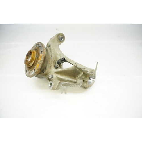 2017-2019 Volkswagen Alltrack Right Steering Knuckle Spindle 5Q0407254A