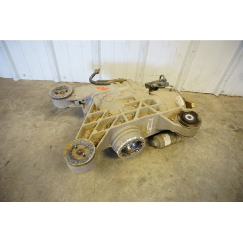2017 Volkswagen Alltrack Rear Differential Carrier 0CQ525010S OEM