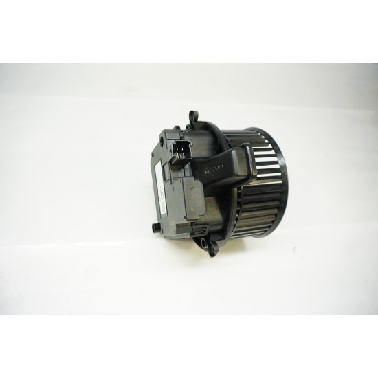2018-2020 AUDI Q5 Heater Air Conditioning Blower Motor 4M1820021C OEM