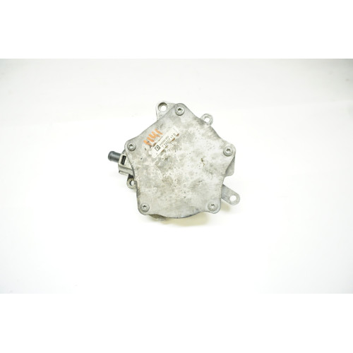 2006-2008 AUDI A3 Engine Vacuum Pump 06D 145 100