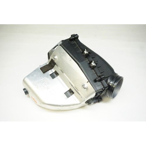 2013-2015 AUDI RS5 V8 4.2L RIGHT Air Intake Cleaner Box 8T0133836B