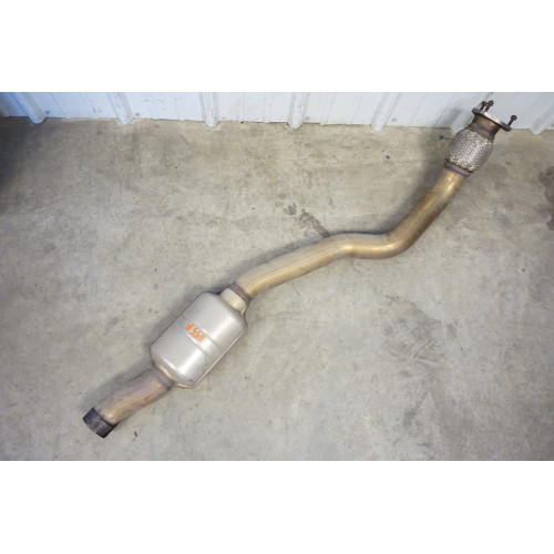 2013 2014 2015 AUDI RS5 4.2L V8 RIGHT Downpipe Resonator 8T0253096