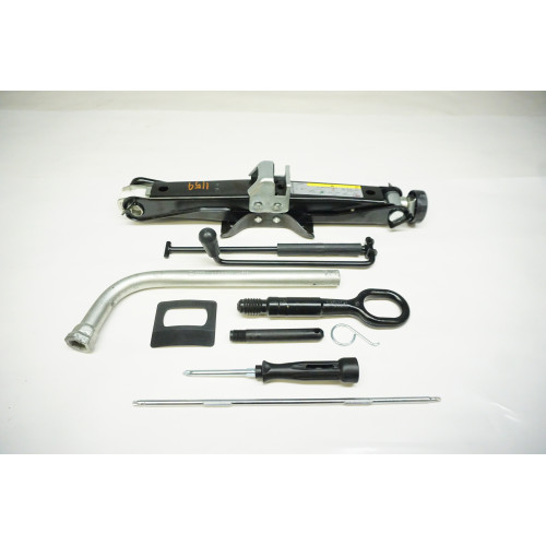 Audi S4 S5 A4 A5 Roadside Jack and Tool Set 8K0011031M 2009-2016