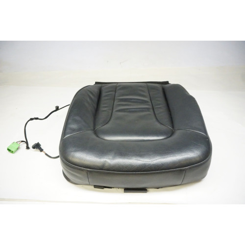 2010-2015 AUDI Q7 Front Seat Base Cover Passenger 4L0881406M
