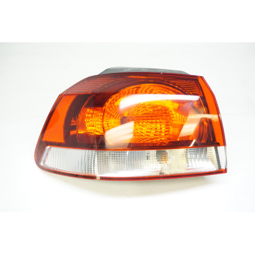 2012 2013 VOLKSWAGEN GOLF R LEFT QUARTER PANEL TAIL LIGHT BRAKE LAMP OEM