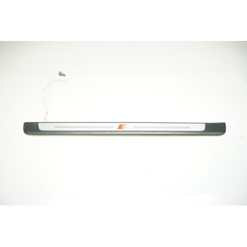 2017-2019 Driver Illuminated Door Sill Plate 8W0947417A