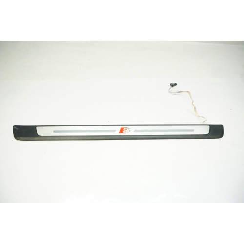 2017-2019 Passenger Illuminated Door Sill Plate 8W0947418A