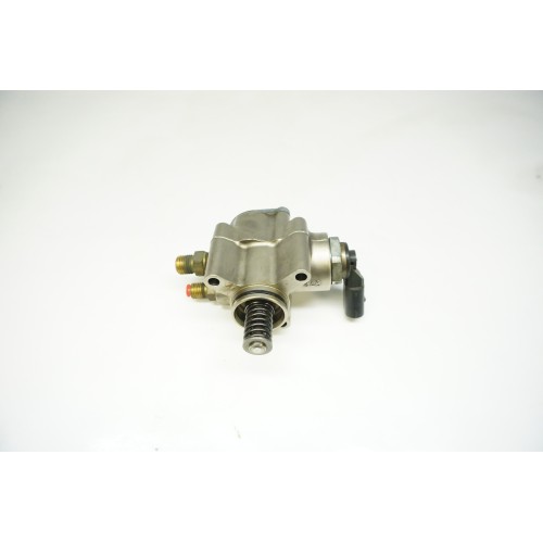 2008-2012 AUDI S5 V8 Engine High Pressure Fuel Pump 079-127-026-F