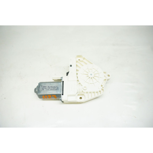 2012-2015 AUDI A6 - FRONT PASSENGER DOOR WINDOW MOTOR GEAR OEM