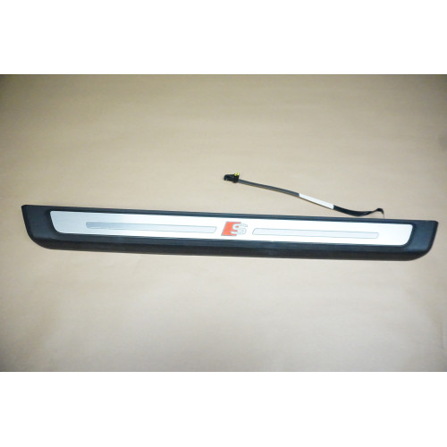 19-23 AUDI Q3 Illuminated Door Sill Plate S-Line | Driver Front | 83A947417