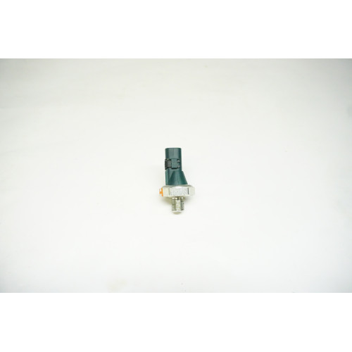 2018 2019 Volkswagen Beetle 2.0T Engine Oil Pressure Sensor 06L919081 OEM