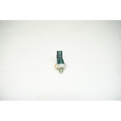 2018 2019 Volkswagen Beetle 2.0T Engine Oil Pressure Sensor 06L919081 OEM