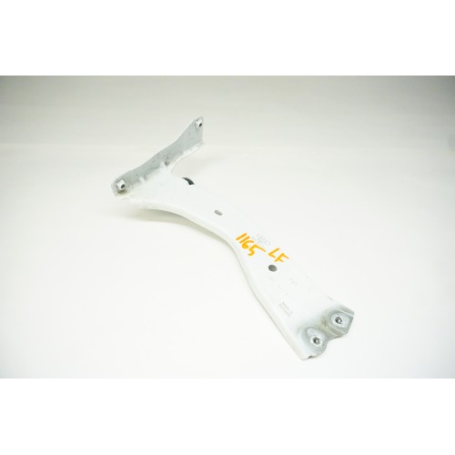 19-23 AUDI Q3 Fender Support Bracket LEFT 83A821131