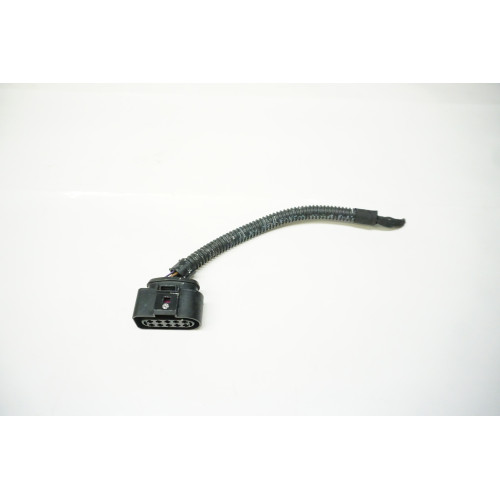 AUDI Q3 Headlight Pig Tail Plug 1J0973735