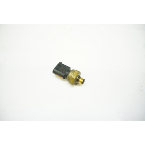 Audi A6 3.2L V6 Fuel Pressure Sensor 06E906051E