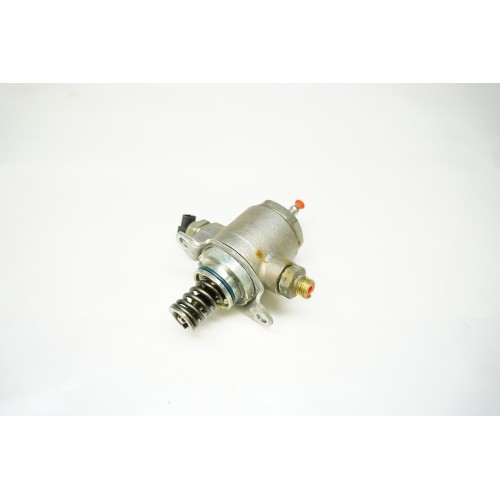 High Pressure Fuel Pump  06J127025G  Audi A4