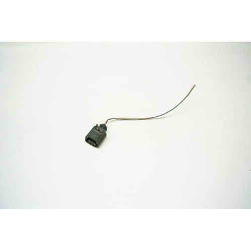 Audi VW Porsche Pig Tail Plug 8K0973702