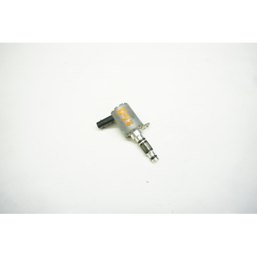 17-20 AUDI A4 A5 2.0T Oil Pressure Control Valve 06K115243T