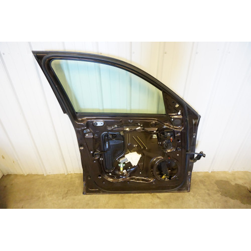 09-17 AUDI Q5 SQ5 Front Driver Door 8R0831051E