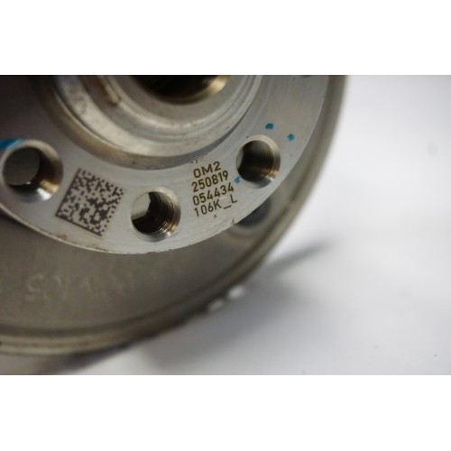 2017-2019 Volkswagen Beetle Engine Crankshaft 06K 105 101 L 2.0T