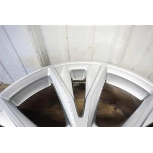 21-23 AUDI Q3 Factory 18