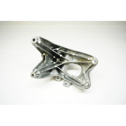 21-23 AUDI Q5 2.0T Engine Mount Bracket - Right 4M0199308