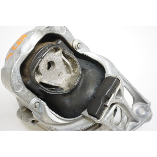 21-24 AUDI Q5 2.0T OEM Engine Mount - Driver Left 4M0199371