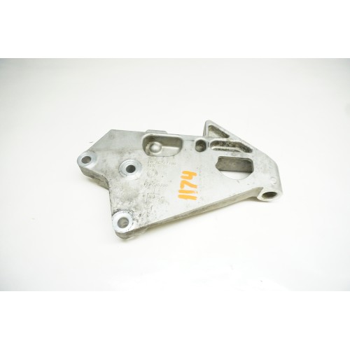 2018-2023 Volkswagen Atlas Passenger Side Engine Mount Bracket Right 022199354T