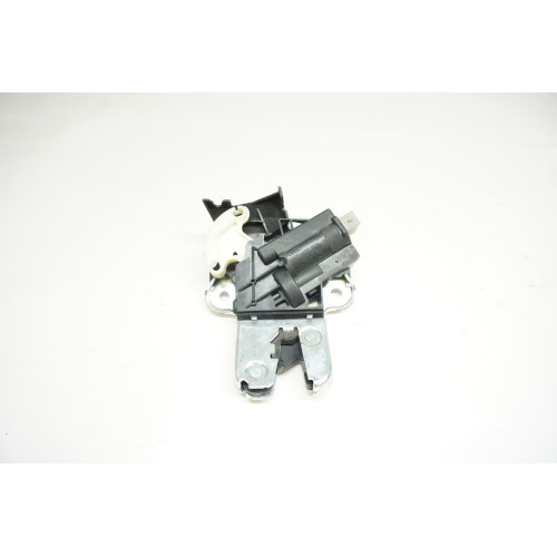 2013-2017 AUDI A5 S5 Convertible Trunk Latch OEM