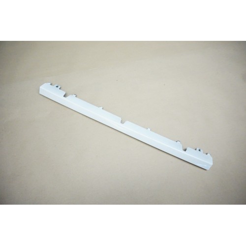 2009-2012 AUDI Q5 Center Bumper / Grille Trim 8R0807661 Genuine