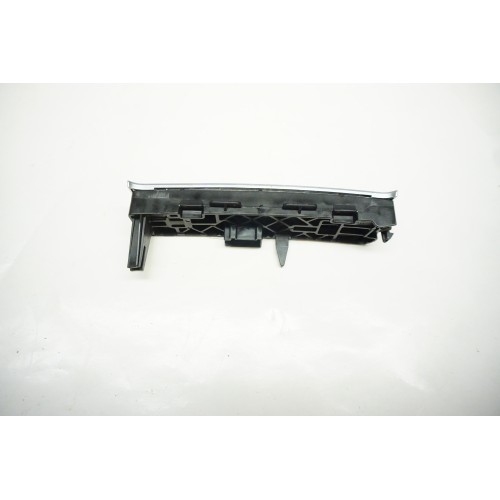 2010-2012 AUDI Q5 Transmission Gear Indicator Display 8K1713463