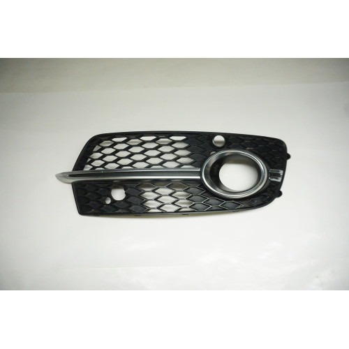 2013-2017 AUDI Q5 SQ5 Passenger Fog Light Grille 8R0807682N