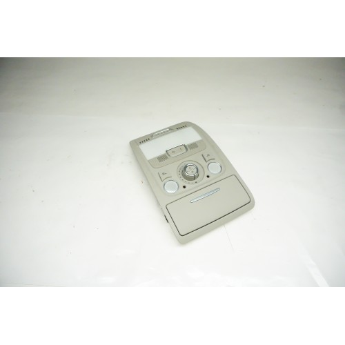 2009-2012 ADI Q5 Sun Roof Control / Front Dome Light 8T0947135H