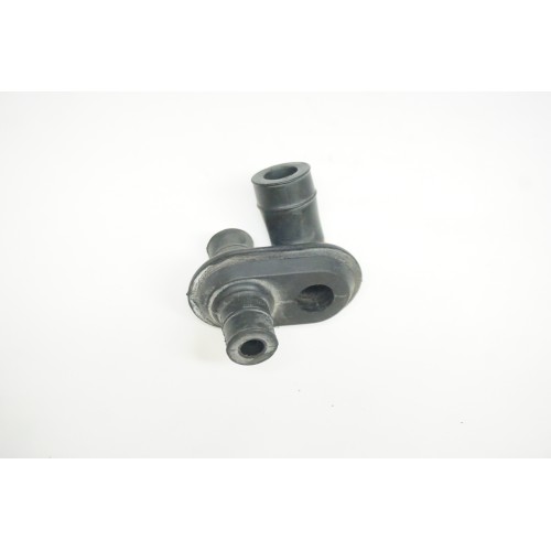 2013-2015 AUDI RS4 RS5 V8 Firewall Grommet for Vacuum Lines 8T0611743B