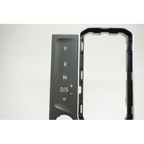 2018-2023 Volkswagen Atlas Transmission Gear Indicator and Trim 3CN713109