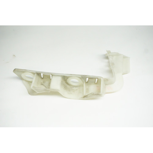 2017-2019 B9 AUDI A4 Passenger Side Bumper Guide Bracket 8W0807284