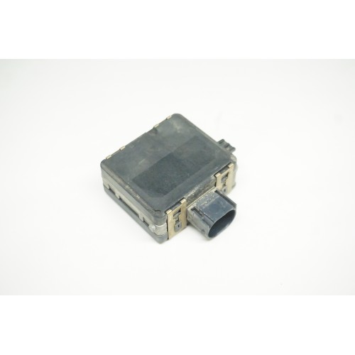 2017-2020 AUDI A4 - Blind Spot Radar Module Master Right 4M0907566B