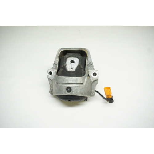 2013-2015 AUDI RS5 Left Engine Vibration Dampener Mount 8R0199381AG