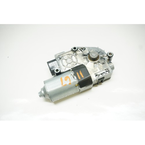 2013-2016 AUDI ALLROAD - Sunroof Motor 8K0959591B