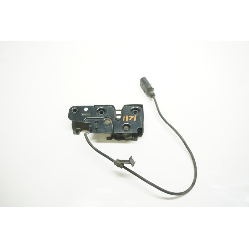 2010-2016 AUDI A4 A5 S4 S5 Hood Striker Latch 8K0 823 509 D