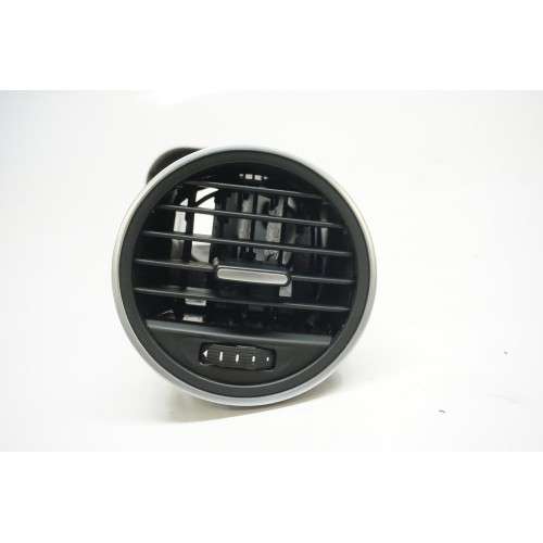 Volkswagen Beetle - Passenger Heat Air Con Vent 5C5 819 704 E