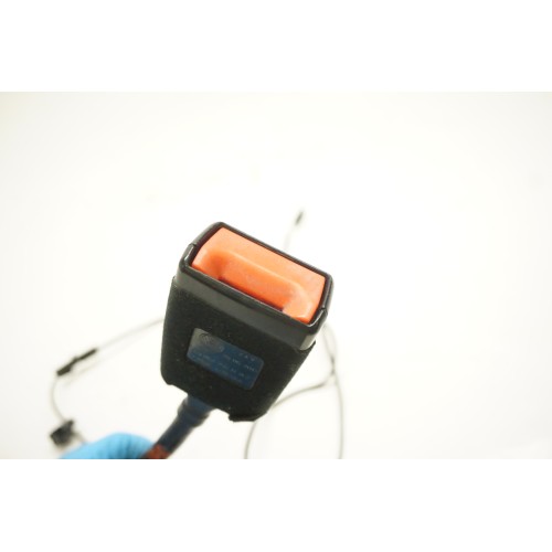 2012-2015 Volkswagen Passat - Front Passenger Seat Buckle 561857756H