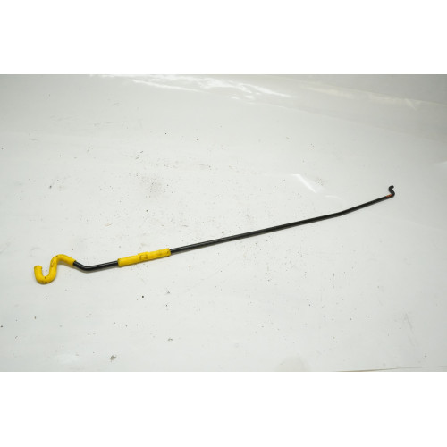 2021-2024 Volkswagen Taos Hood Prop 2GJ823363