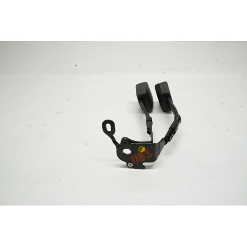 2021-2024 Volkswagen Taos - Rear Seat Belt Buckle Left OEM