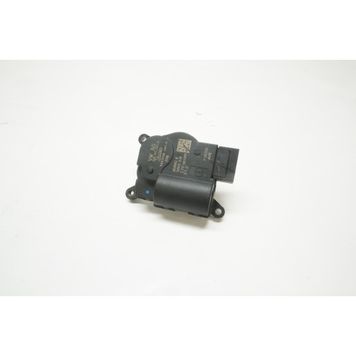 2022 Volkswagen Taos HVAC Re circulation Flap Actuator Motor 2Q0907511D