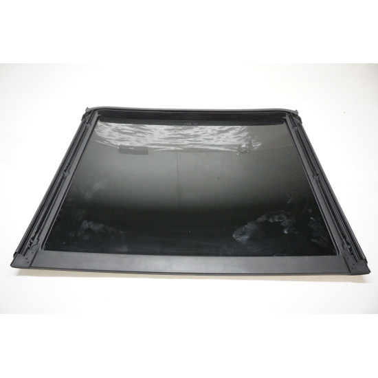2021-2024 Volkswagen Taos - Fixed Sun Roof Rear Glass Panel 2GJ877056