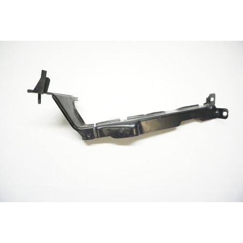 2009-2012 Audi A4 Fender Bracket LEFT 8K0821135C