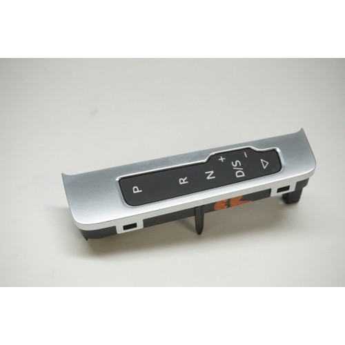 2015 2016 AUDI A3 Quattro Transmission Gear Position Indicator 8V1713463A